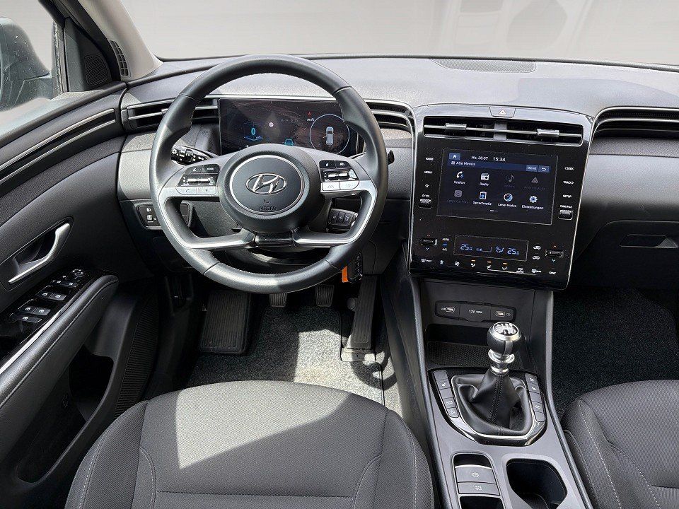 Fahrzeugabbildung Hyundai TUCSON 1.6T 150PS SELECT Funktions-Paket