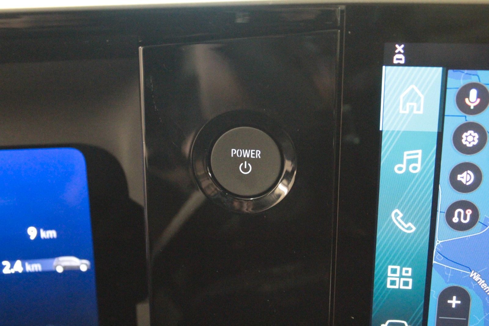 Fahrzeugabbildung Renault R 4 E-Tech 150 Comfort Range Iconic *Vollausst.*