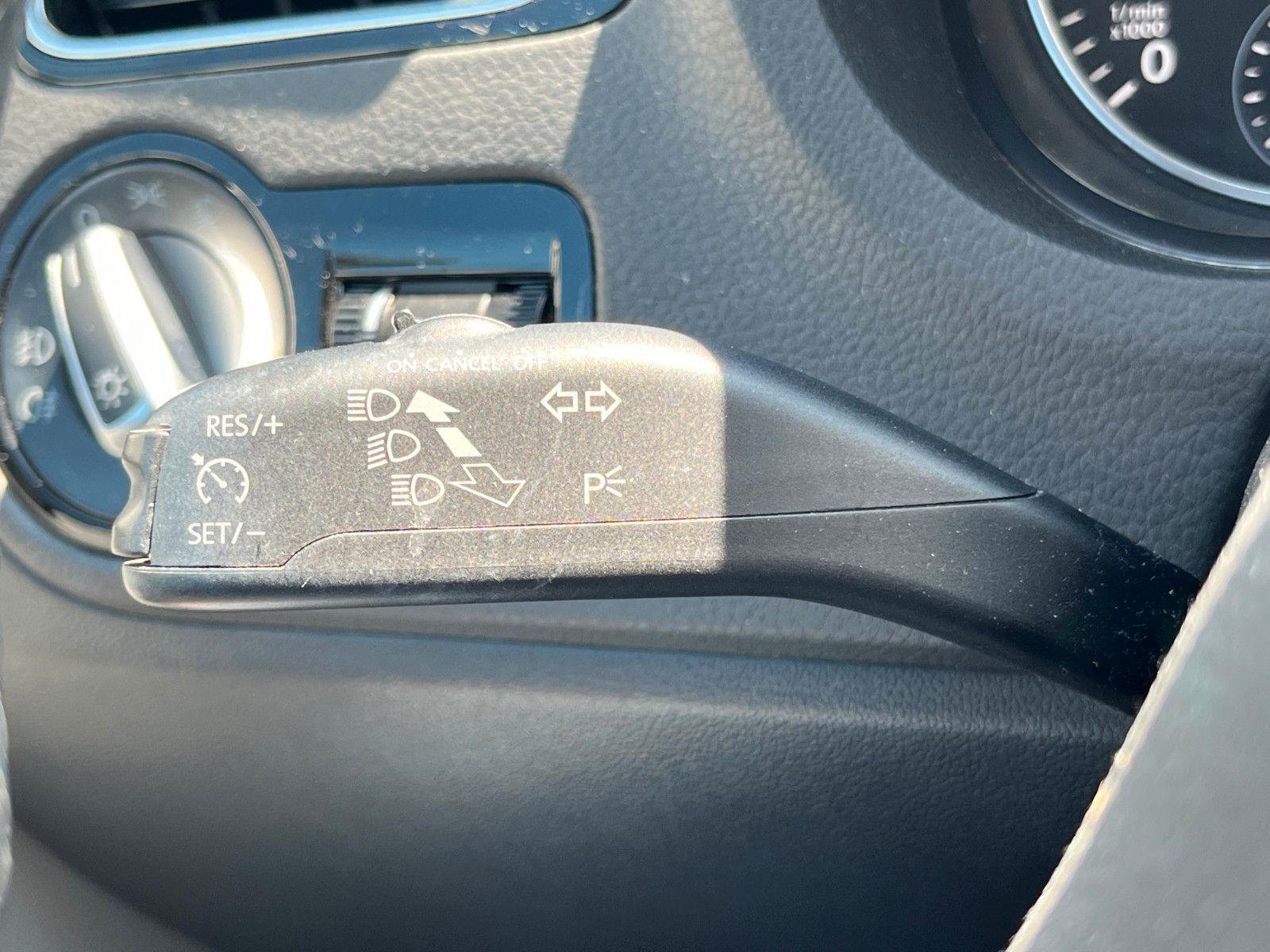Fahrzeugabbildung Volkswagen Polo V 1.4 TSI BlueGT Navi Leder 1.HD SCHECKHEFT