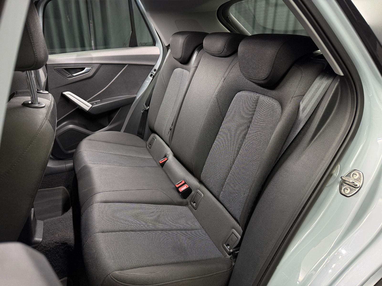 Fahrzeugabbildung Audi Q2 30 TDI advanced|AUTOMATIK|NAVI|KAMERA