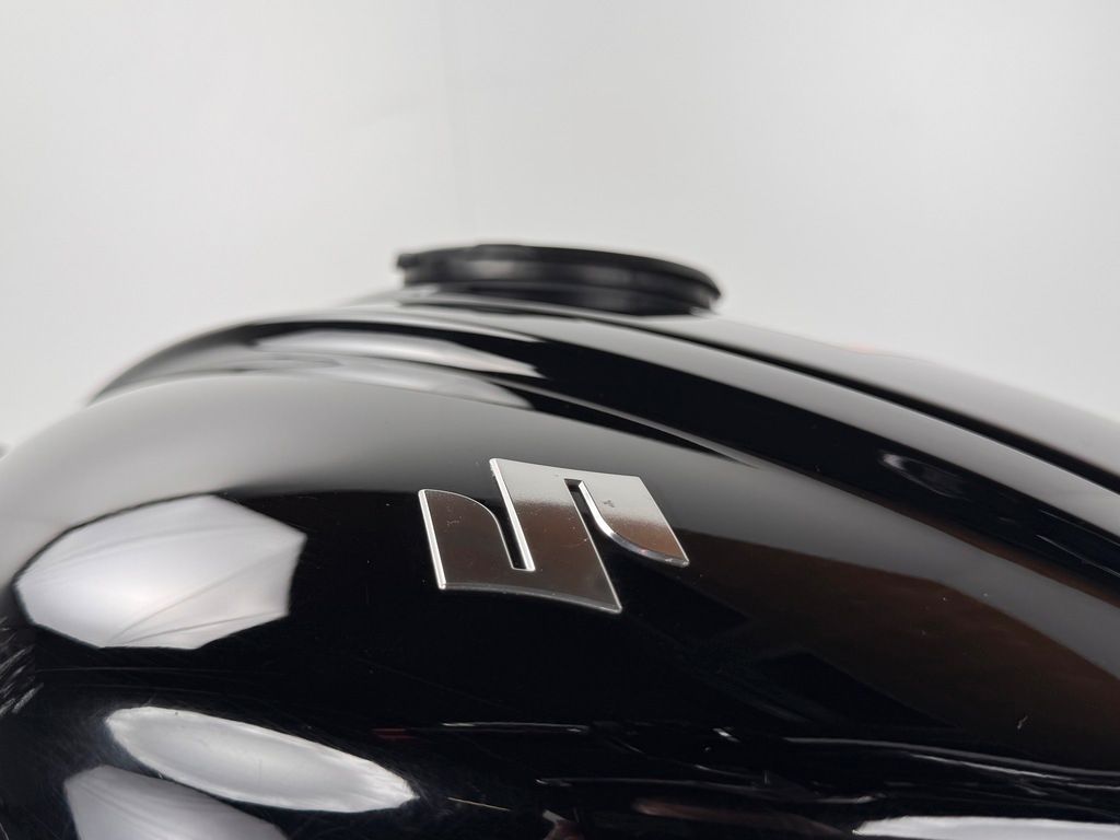 Fahrzeugabbildung Suzuki SFV 650 GLADIUS *TOP-ZUSTAND *SERVICE NEU