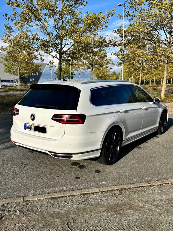 Image of Volkswagen Passat Variant
