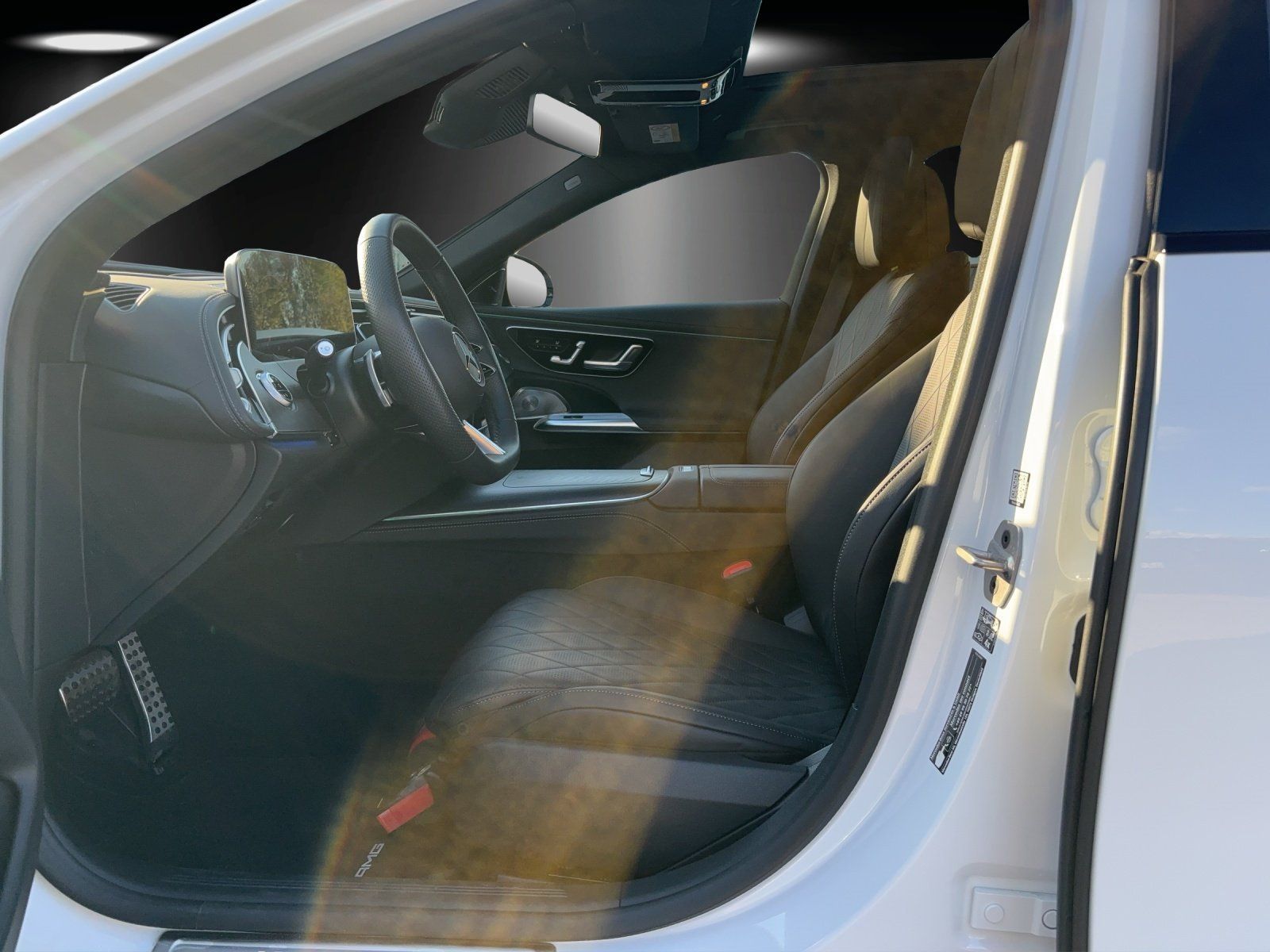 Fahrzeugabbildung Mercedes-Benz E 300 de 4M AMG Prem+ AIRMATIC Massage HAL €110k