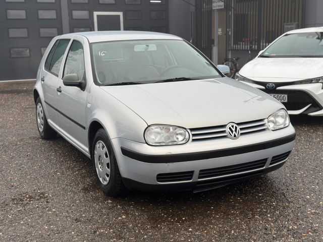 Volkswagen Golf 1.6 AUTO EDITION 1 Hand Auomatik