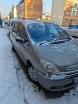 Citroën Xsara Picasso 2.0 16V Exclusive Autom. Exclusive - Citroën Xsara Picasso mit Benzin-Antrieb: Automatik