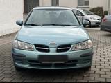 Nissan Almera - gebrauchte Nissan Almera aus dem Jahr 2000