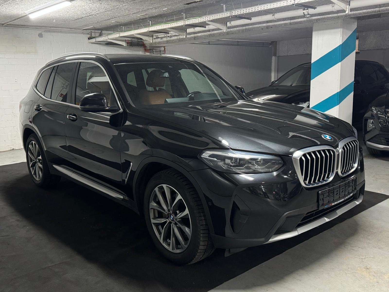 BMW X3 xDrive 20d *AHK* Assis* Todwinkel*Standlüftun
