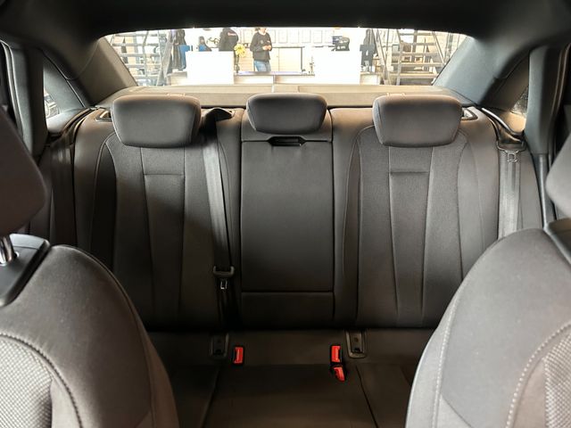 Audi A4 Lim. 40 TDI advanced *Kamera*Virtuell*MwSt*