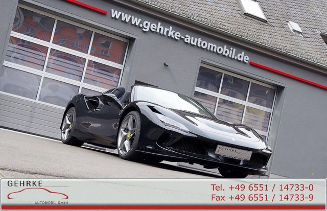 Ferrari F8 Spider*Lift,Racing-Seats,Carbon,JBL,Dt. Ausl.