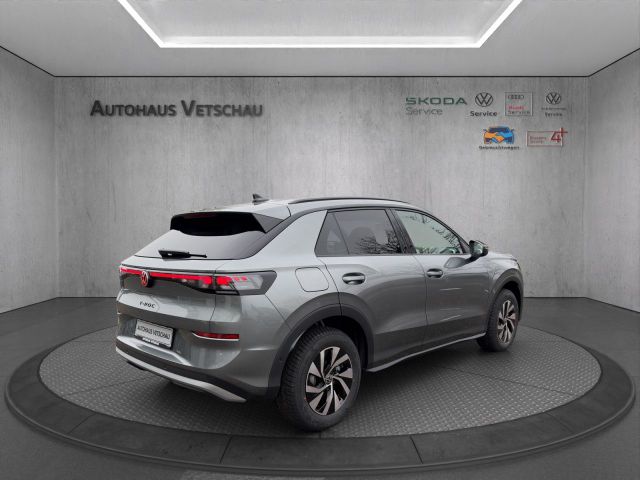 T-Roc 1.5 eTSI DSG Style IQ LIGHT/AHK/Easy Open