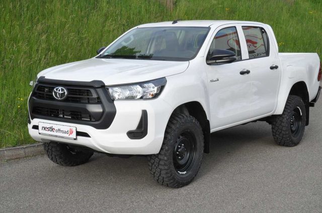 Toyota Hilux 2.4 4x4 Double Cab Duty NESTLE OFFROAD