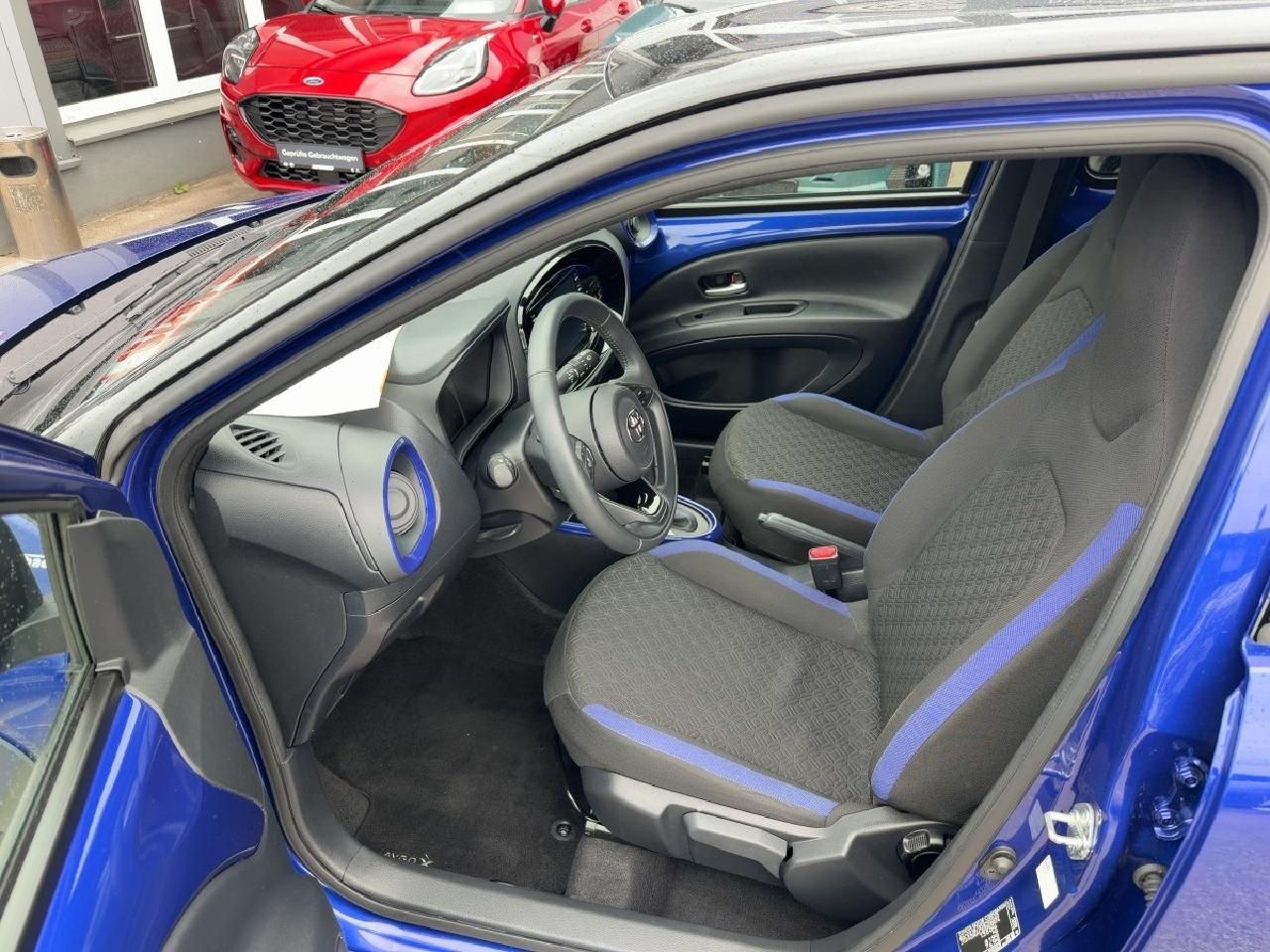 Fahrzeugabbildung Toyota Aygo X 1,0 Pulse *LED+CAM+SHZ+AppleCarplay*