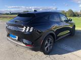 Ford Mustang Mach-E SR RWD mit Garantie - mit Elektro-Antrieb: mit Klimaanlage, Garantie