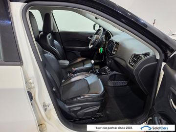 Jeep Compass - 11