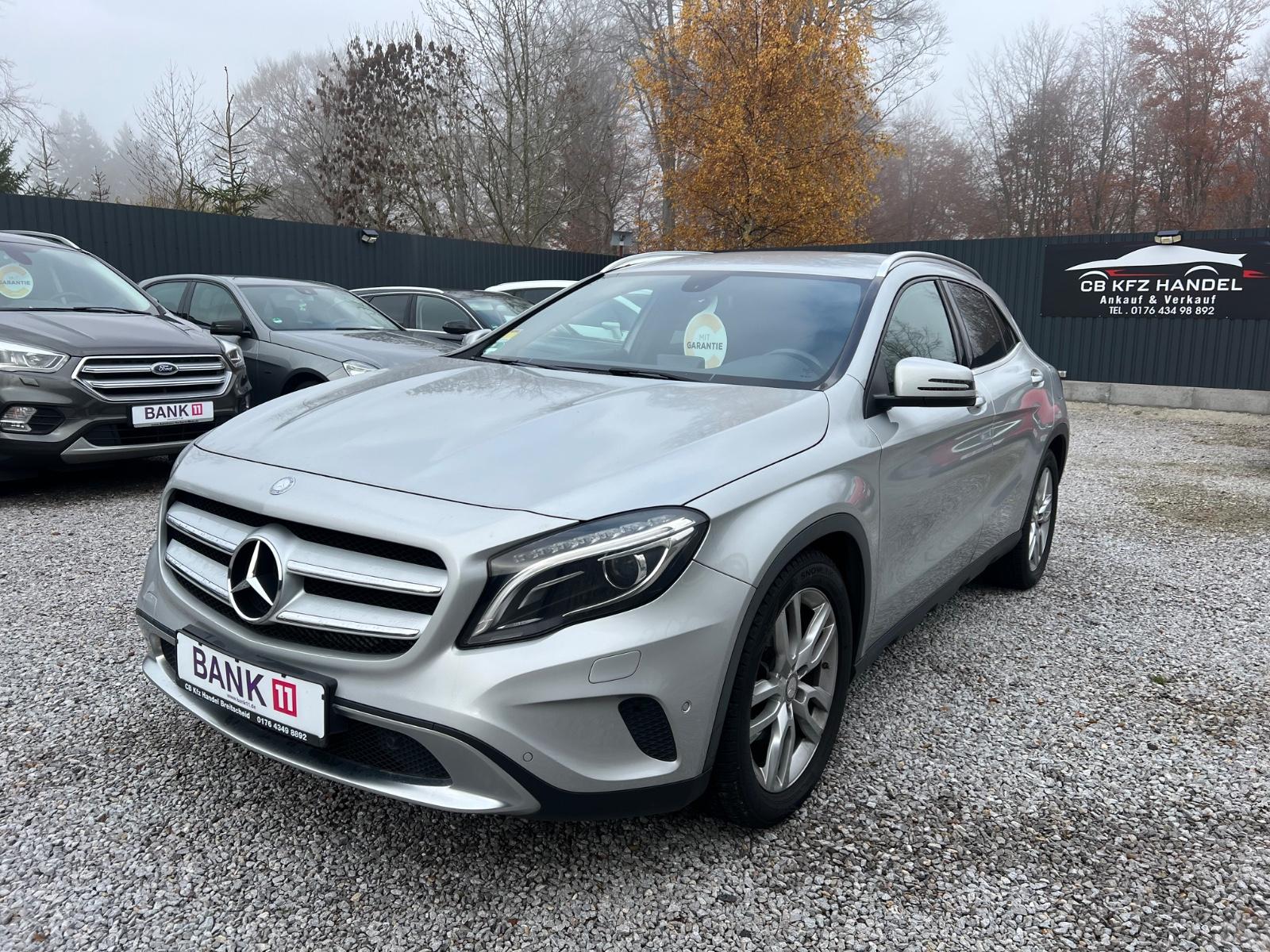 Mercedes-Benz GLA 200*Sport Utility*Automatik*101TKM*PDC