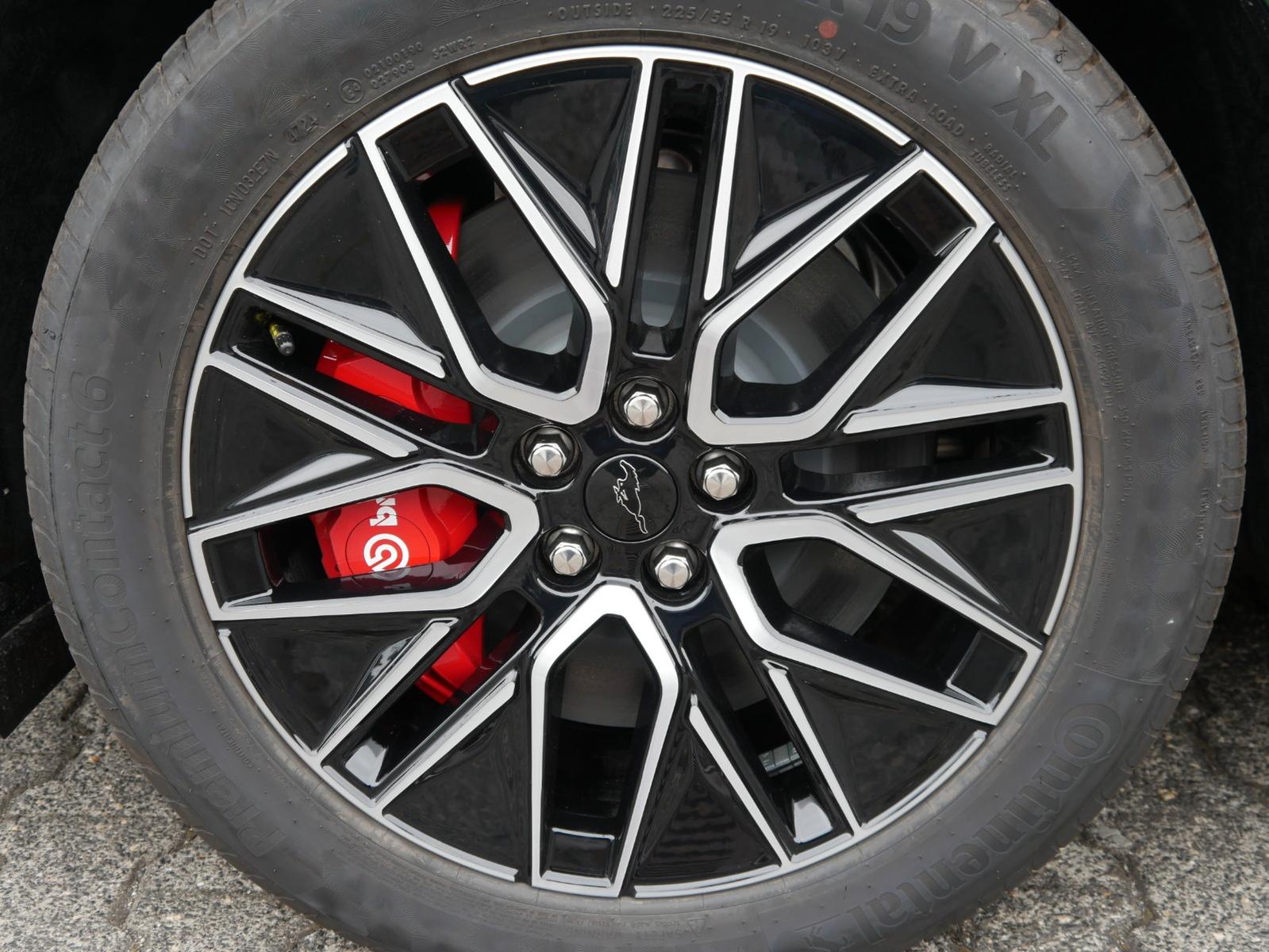 Ford Mustang Mach-E Premium Extend Range Wärmepumpe