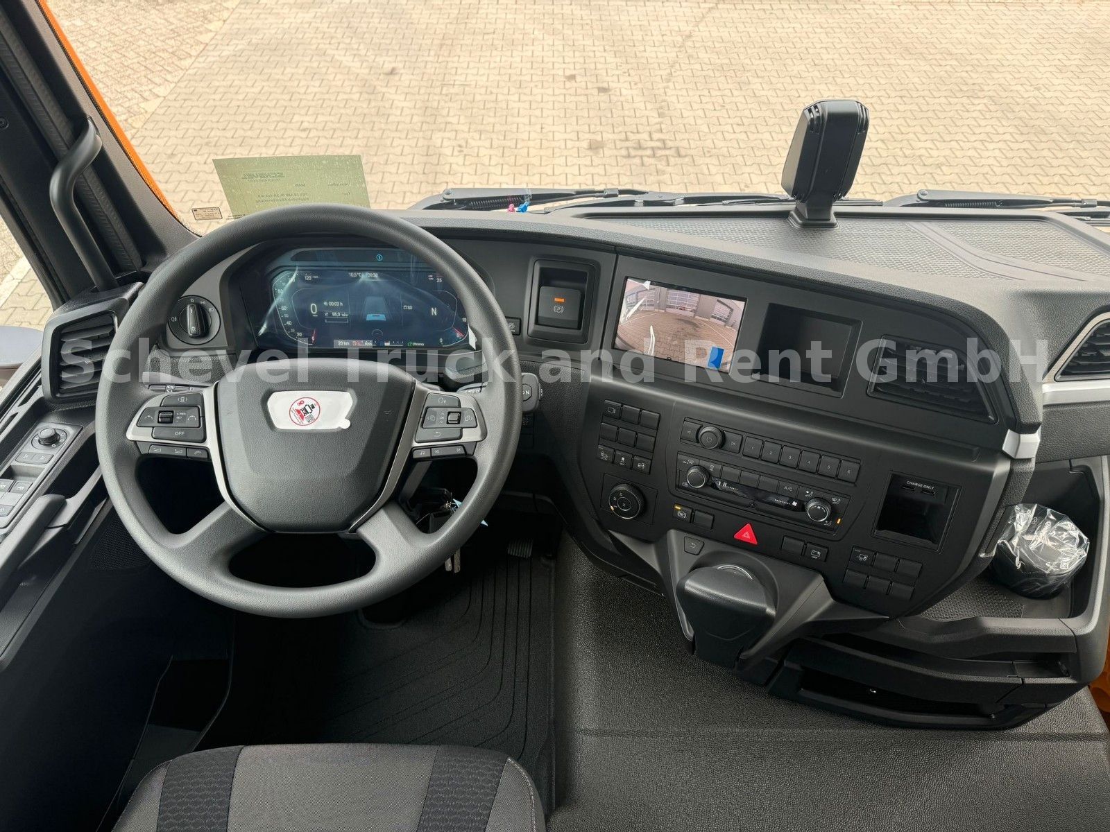 Fahrzeugabbildung MAN TGS 18.480 BL SA 4x4 mit Hydraulikvorbereitung