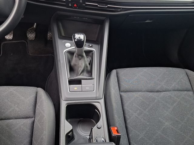 Golf VIII Variant 1.5TSI Life, Navi, Kamera, Bus