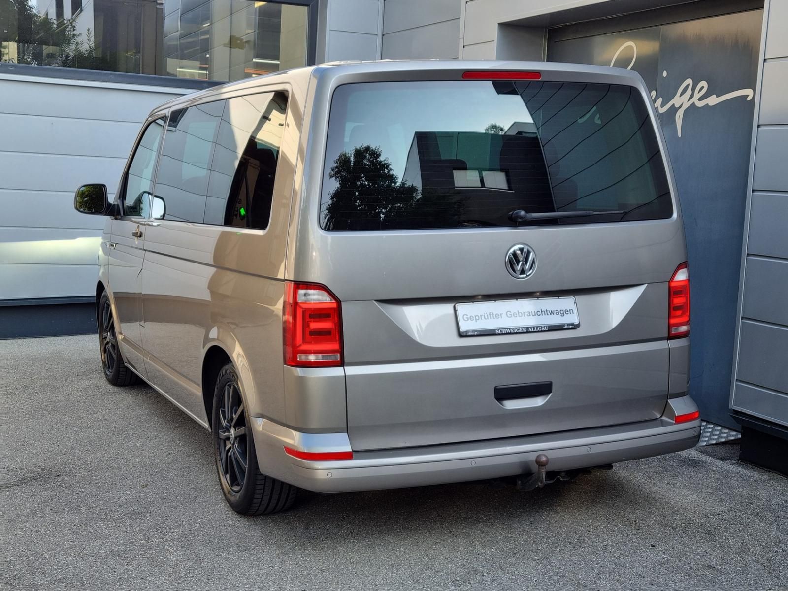 Volkswagen T6 2.0 TDI Multivan Trendline foto 3