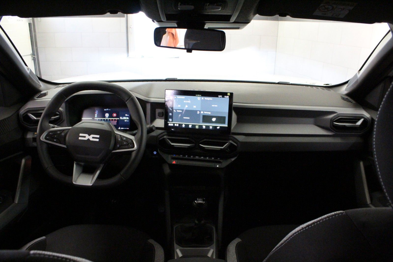 Fahrzeugabbildung Dacia Duster mild hybrid 140 Journey *Winterp.*MY 26