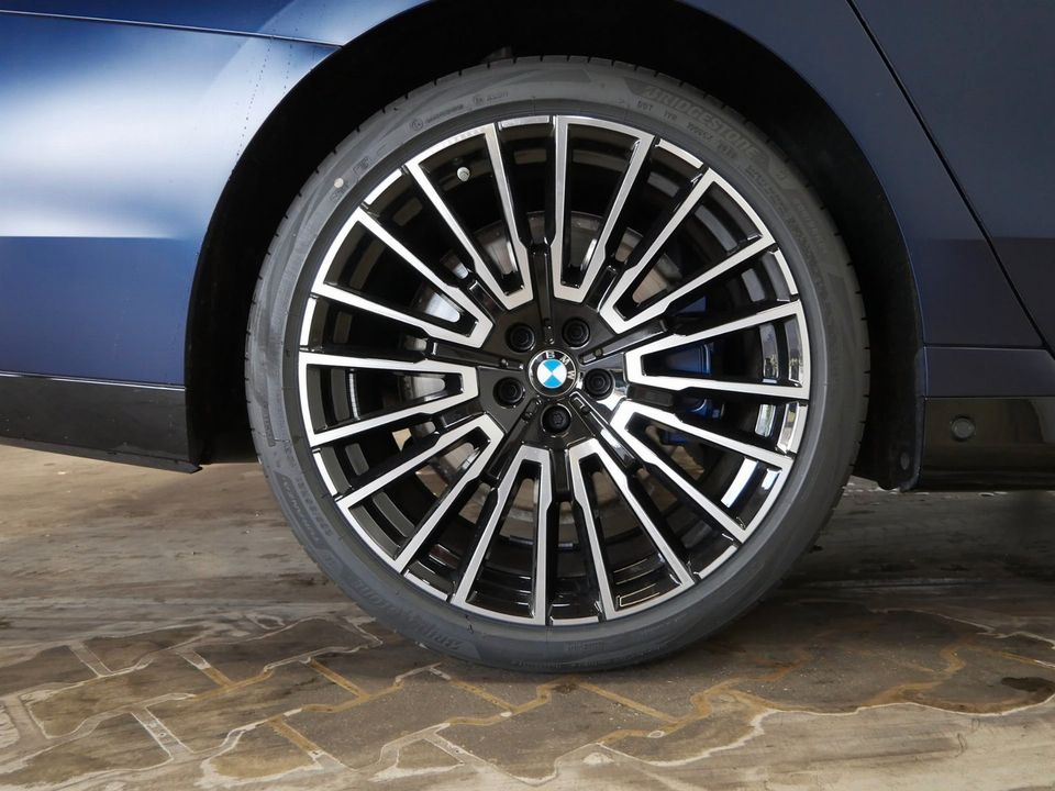 BMW 740 - Bild 16
