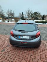 Peugeot 208 PureTech 82 Active Active - gebrauchte Peugeot 208 aus dem Jahr 2017