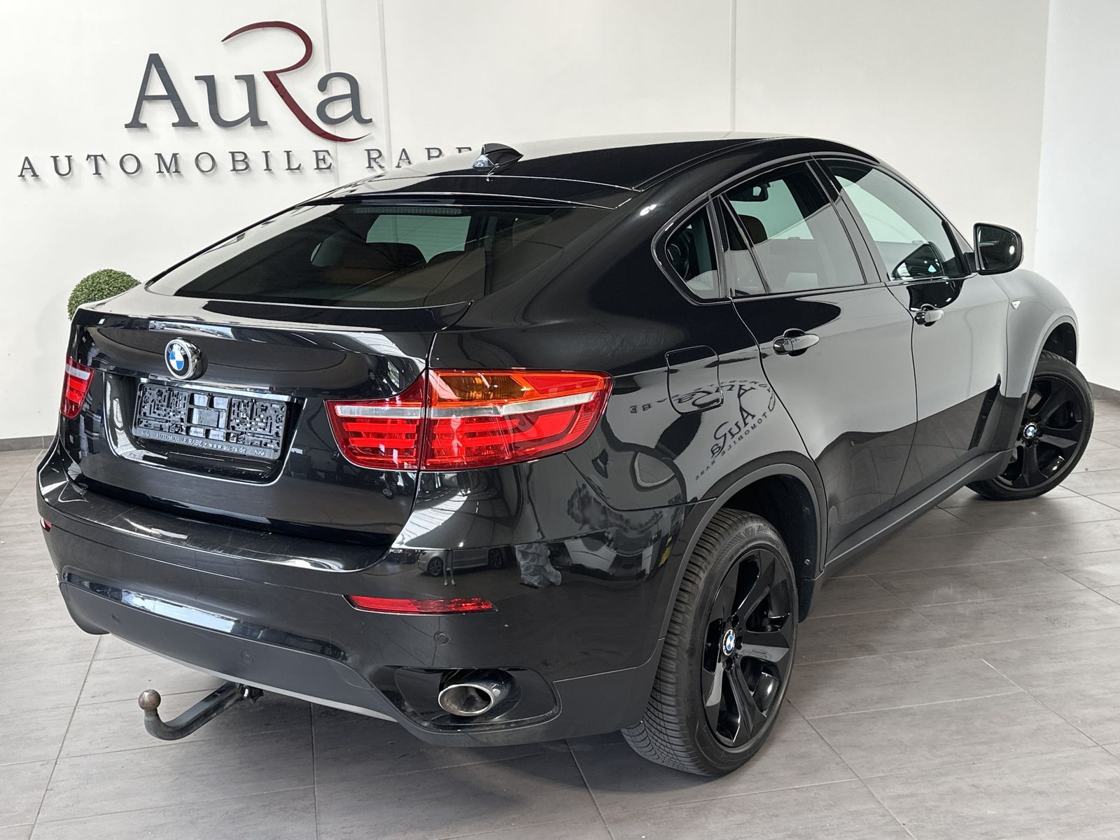 Fahrzeugabbildung BMW X6 xDrive30d NAV+XEN+AHK+19ZOLL+MEMORY+3HD+SHZ