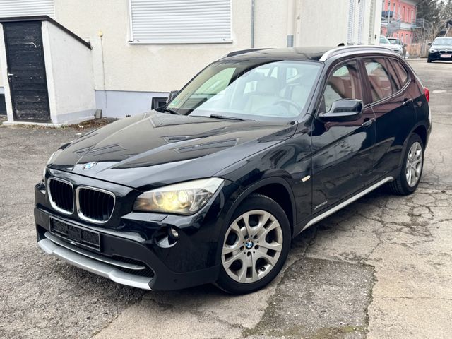 BMW X1 18 d xDrive - Leder - Navi - Panorama