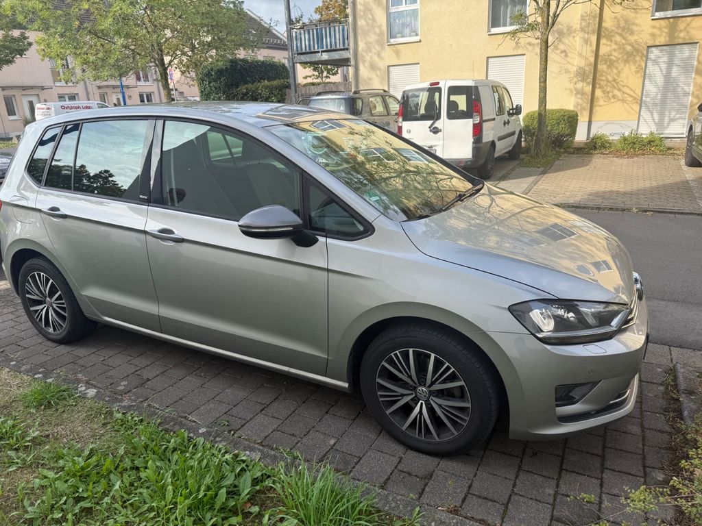 Image of Volkswagen Golf Sportsvan