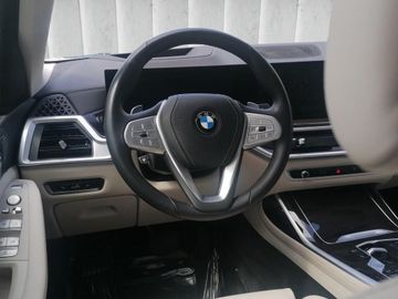BMW X7 - 6