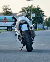 Suzuki GSXR SRAD 600  - SUZUKI SRAD