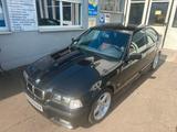 BMW 318TI Compact 1. Hand  M-Paket - BMW 318: Compact 318ti