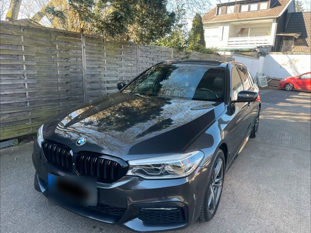 BMW Bmw 520d MSport Paket/ HUD/Pano/360/ Keyle...