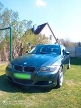 BMW E91 325i 3.0l Vollausstattung - BMW 325 mit Benzin-Antrieb: Kombi