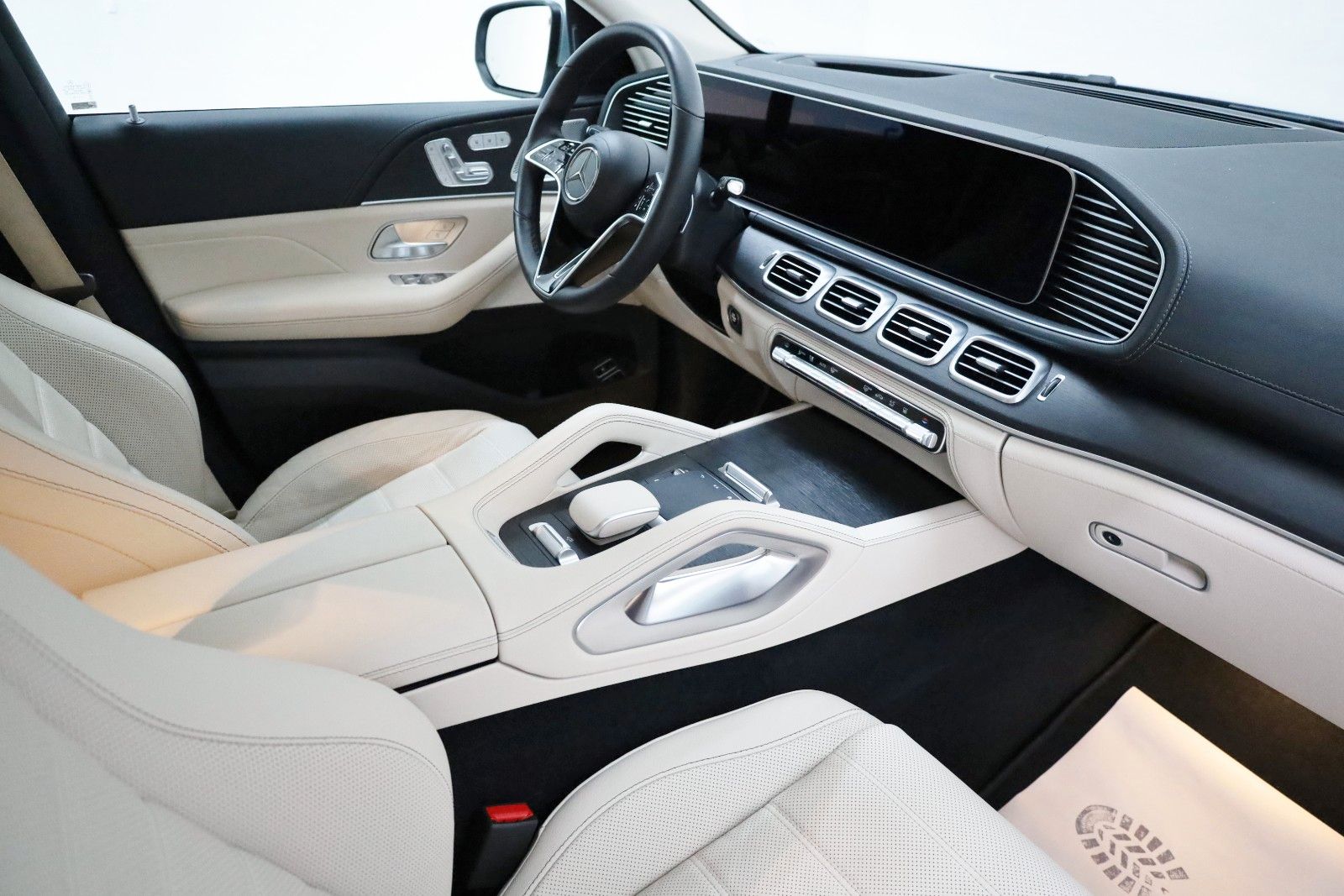 Fahrzeugabbildung Mercedes-Benz GLE 400 e Coupe 4M,AMG,Panor,Sitzlüftu,Burmester