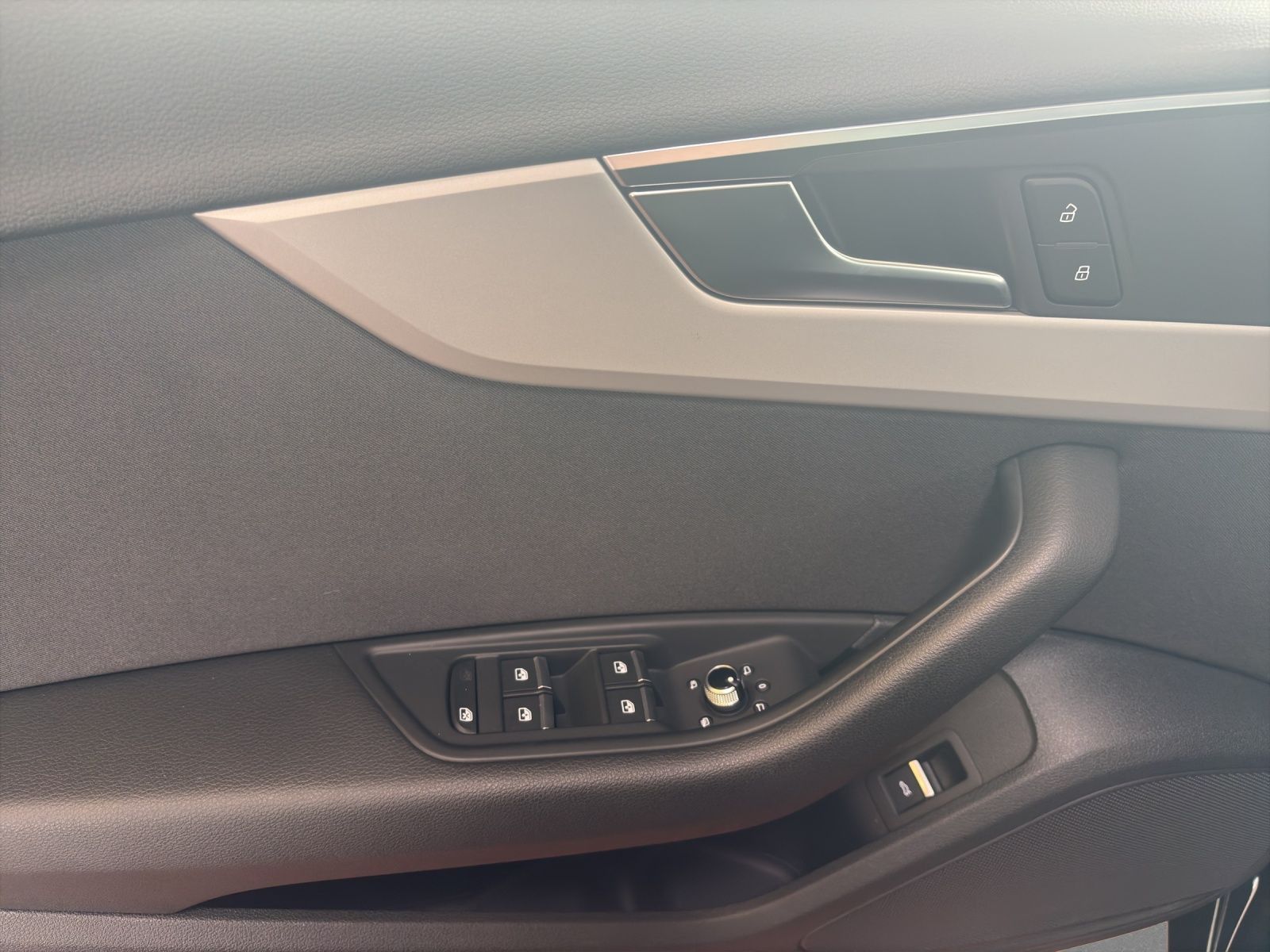 Audi A4 - Bild 14
