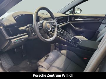 Porsche Panamera - 4