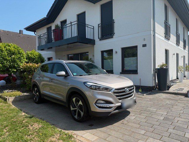 Image of Hyundai TUCSON