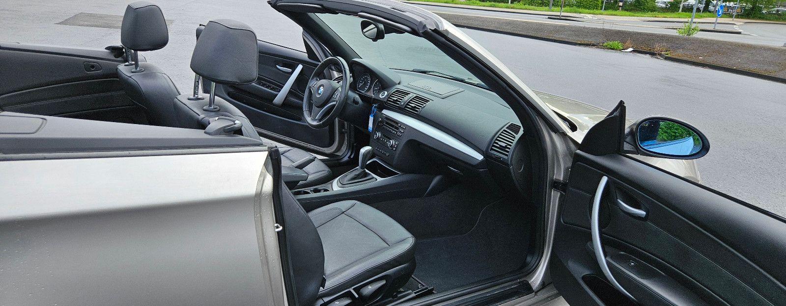 BMW BMW 118i Cabrio E88 VOLL SCHECKHEFT M-Paket I