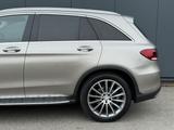 Mercedes-Benz GLC 300 d 4Matic AMG LINE PANORAMADACH VOLL - Mercedes-Benz GLC 300: Silber