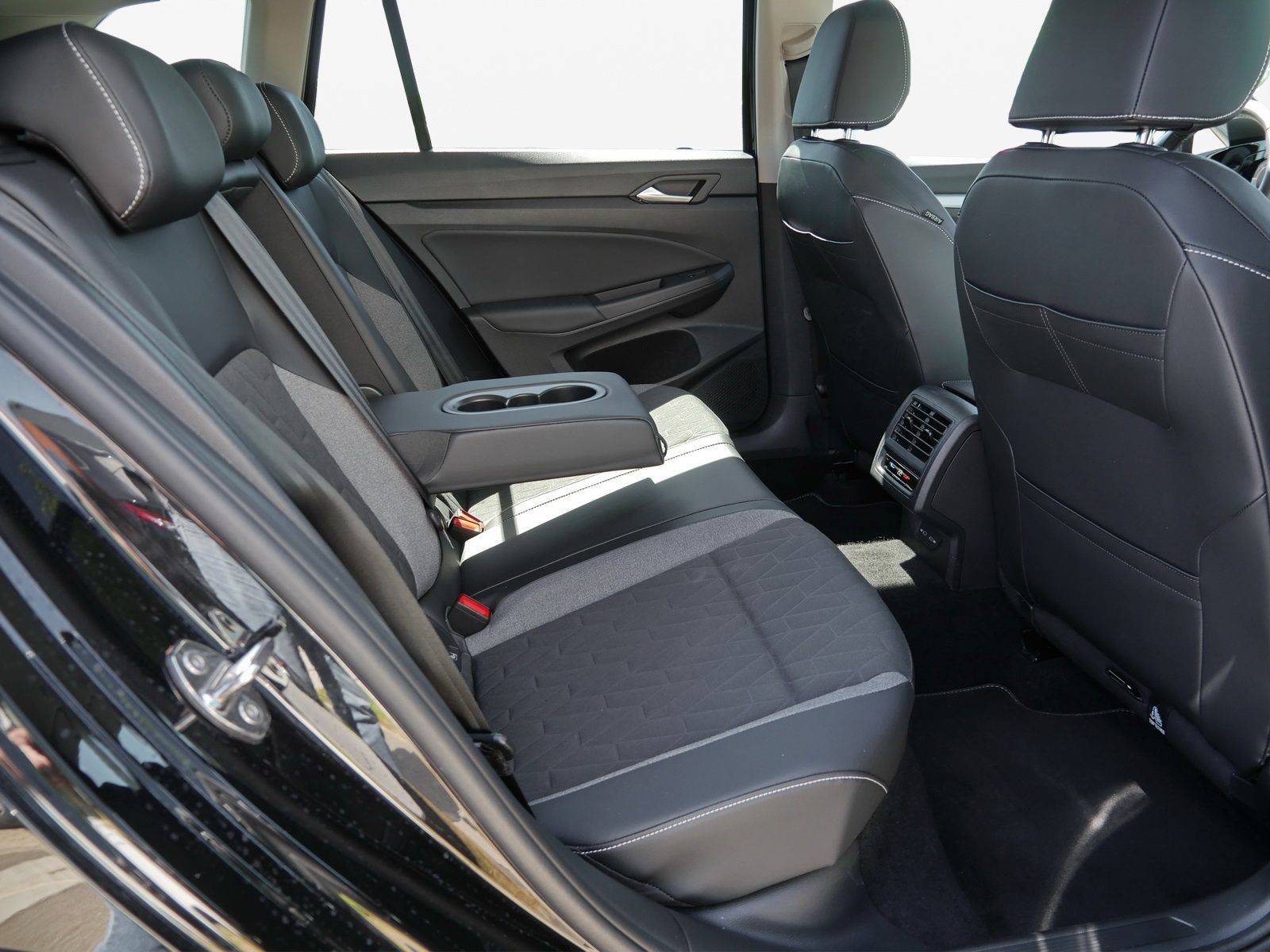 Volkswagen Golf - Bild 16