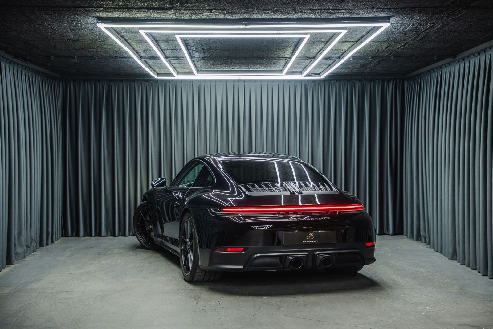 Fahrzeugabbildung Porsche 992 Carrera 4 GTS Coupé LED*Lift*BOSE*Sportsitze
