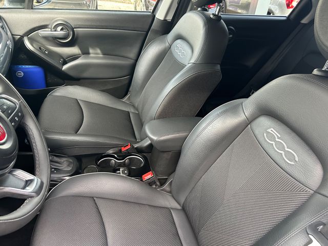 Fahrzeugabbildung Fiat 500X Cross Autom+Navi+CarPlay+Kamera+SHZ+PDC+LM