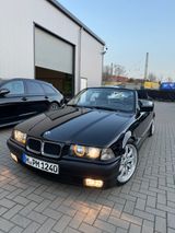 BMW E36 Cabrio 320i - BMW: Roadster, Schwarz, E36