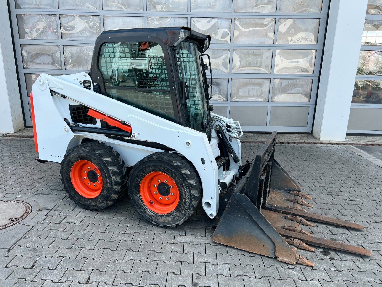 Fahrzeugabbildung Bobcat S450 / nur 131h !! / Gabel / Schaufel