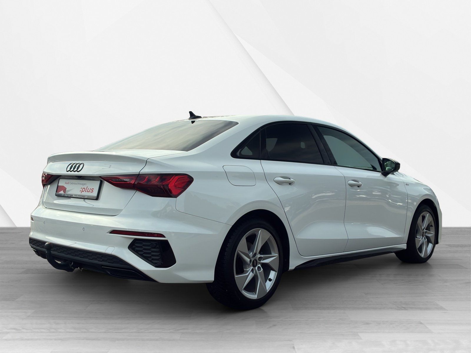 Fahrzeugabbildung Audi A3 Lim. 35 TFSI FAHRSCHUFAHRZEUG, Doppelpedaleri