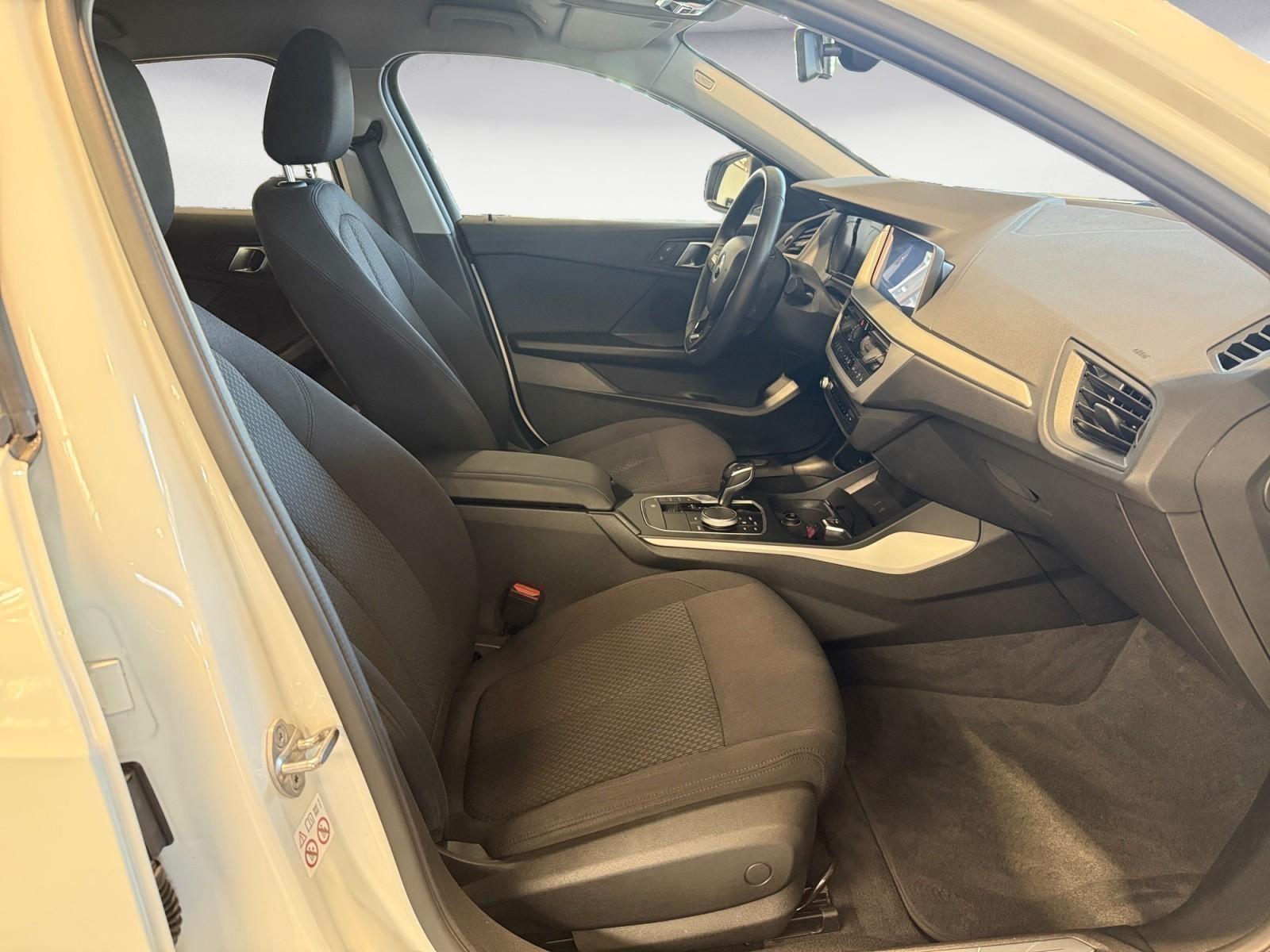 BMW 118 i Advantage PDC Sitzhzg. Vorn Lederlenkrad, миниатюра 8