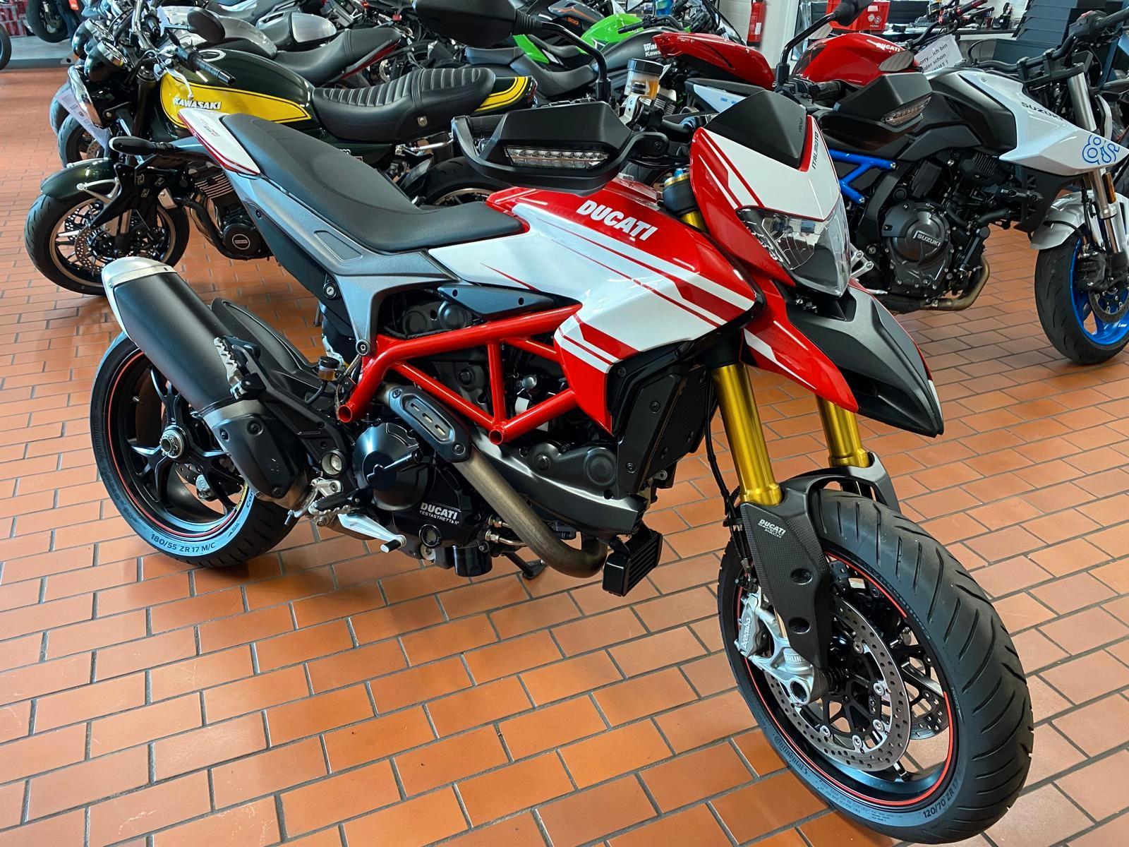 Ducati Hypermotard 939 SP  " "Desmo Service Neu"