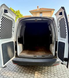 Volkswagen Caddy - 9