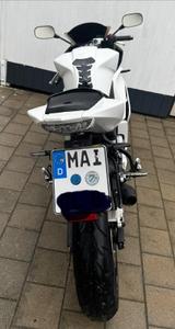 Yamaha YZF-R125 - KLEINKRAFTRAD 125